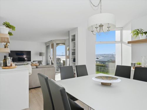 168-chadwick-court-lower-lonsdale-north-vancouver-09 at 209 - 168 Chadwick Court, Lower Lonsdale, North Vancouver