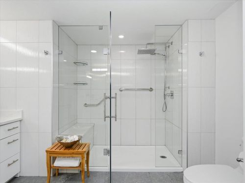 168-chadwick-court-lower-lonsdale-north-vancouver-19 at 209 - 168 Chadwick Court, Lower Lonsdale, North Vancouver