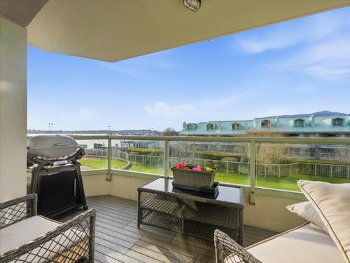 168-chadwick-court-lower-lonsdale-north-vancouver-30 at 209 - 168 Chadwick Court, Lower Lonsdale, North Vancouver