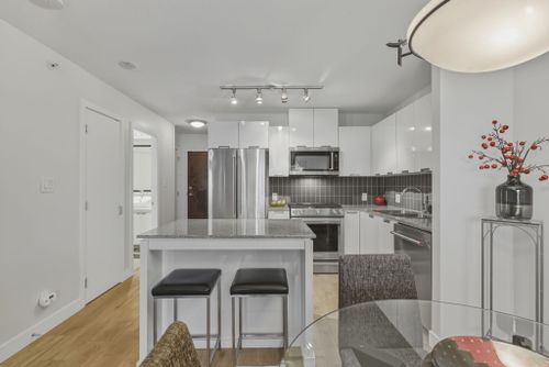 151-w-2nd-street-lower-lonsdale-north-vancouver-07 at 1102 - 151 W 2nd Street, Lower Lonsdale, North Vancouver