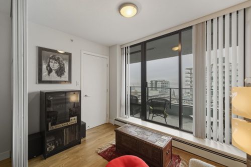 151-w-2nd-street-lower-lonsdale-north-vancouver-25 at 1102 - 151 W 2nd Street, Lower Lonsdale, North Vancouver