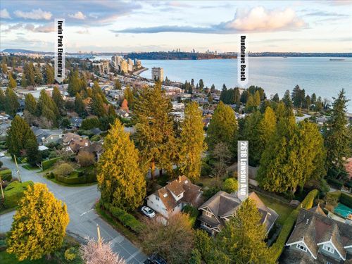 2618-lawson-avenue-dundarave-west-vancouver-38 at 2618 Lawson Avenue, Dundarave, West Vancouver