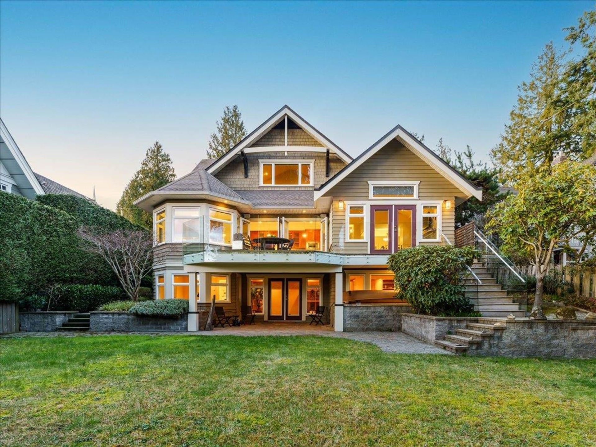 2618 Lawson Avenue, Dundarave, West Vancouver 