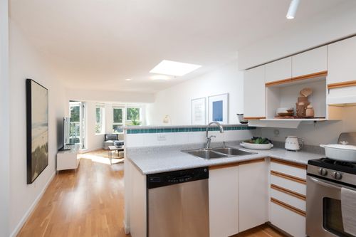 3440-w-broadway-kitsilano-vancouver-west-03 at 420 - 3440 W Broadway, Kitsilano, Vancouver West