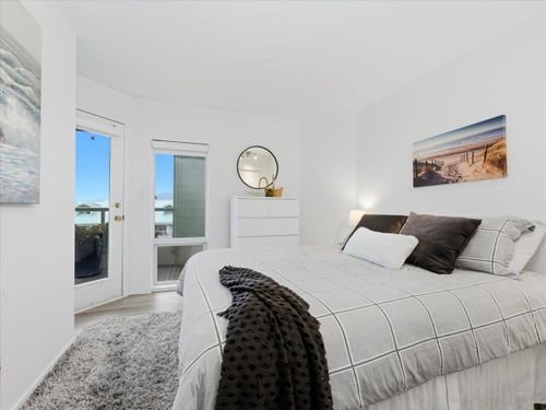 168-chadwick-court-lower-lonsdale-north-vancouver-21 at 209 - 168 Chadwick Court, Lower Lonsdale, North Vancouver