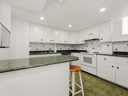 1650-mathers-avenue-ambleside-west-vancouver-28 at 1650 Mathers Avenue, Ambleside, West Vancouver