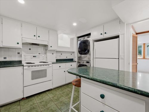 1650-mathers-avenue-ambleside-west-vancouver-29 at 1650 Mathers Avenue, Ambleside, West Vancouver