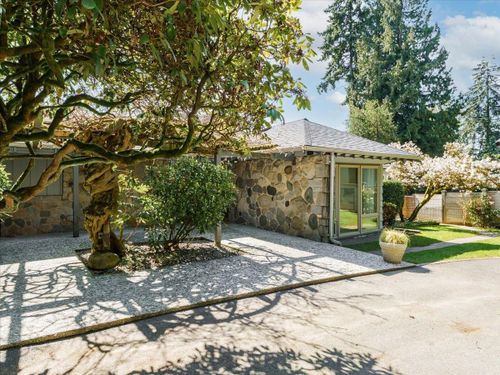 1650-mathers-avenue-ambleside-west-vancouver-32 at 1650 Mathers Avenue, Ambleside, West Vancouver