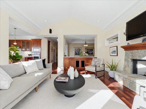 2618-lawson-avenue-dundarave-west-vancouver-10 at 2618 Lawson Avenue, Dundarave, West Vancouver