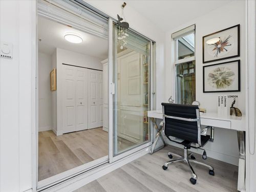 155-e-3rd-street-lower-lonsdale-north-vancouver-27 at 112 - 155 E 3rd Street, Lower Lonsdale, North Vancouver