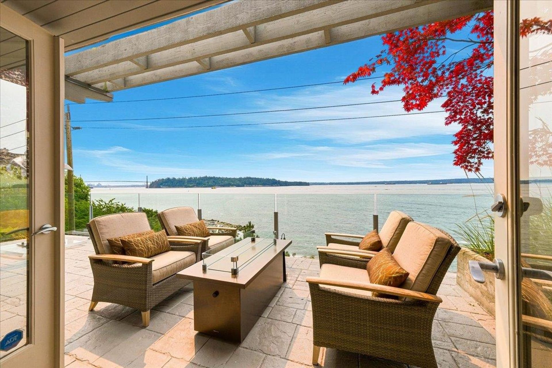 1952 Bellevue Avenue, Ambleside, West Vancouver 