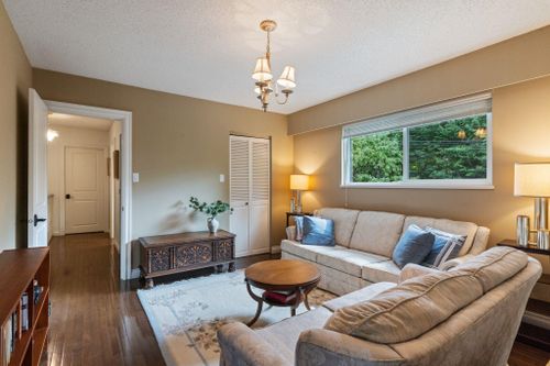 971-canyon-boulevard-canyon-heights-nv-north-vancouver-28 at 971 Canyon Boulevard, Canyon Heights NV, North Vancouver