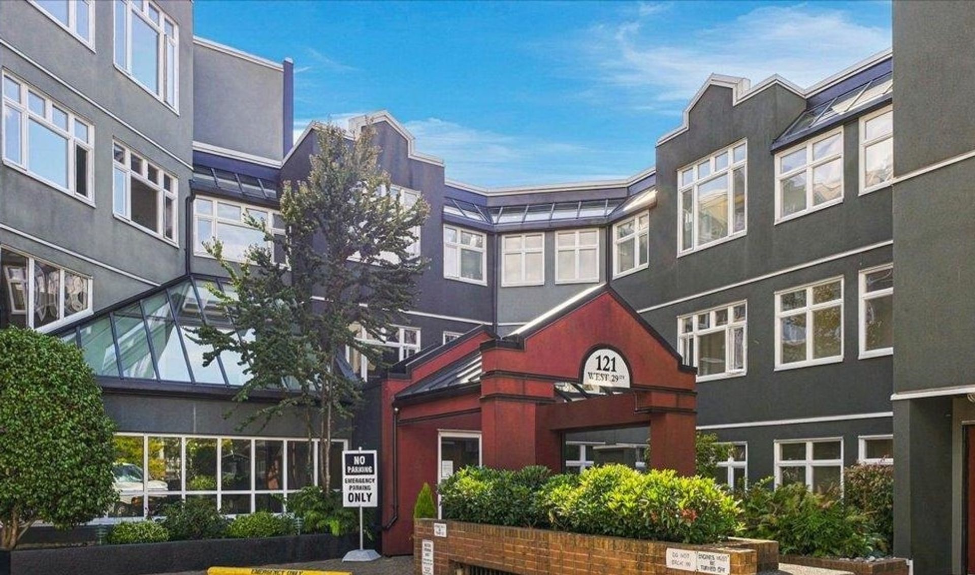 403 - 121 W 29th Street, Upper Lonsdale, North Vancouver 