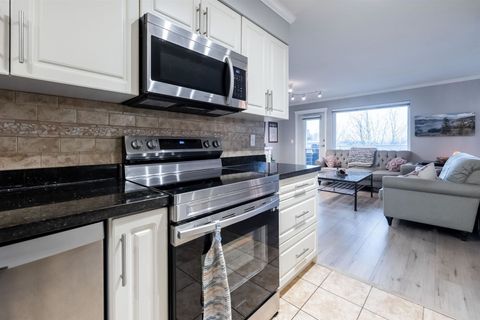 22255-122-avenue-west-central-ma at 309 - 22255 122 Avenue, West Central, Maple Ridge