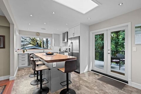 2236-park-crescent-chineside-coq at 2236 Park Crescent, Chineside, Coquitlam