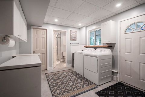 2236-park-crescent-chineside-coq at 2236 Park Crescent, Chineside, Coquitlam