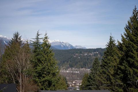 2236-park-crescent-chineside-coq at 2236 Park Crescent, Chineside, Coquitlam