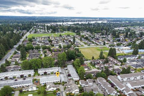 11757-207-street-southwest-maple at 24 - 11757 207 Street, Southwest Maple Ridge, Maple Ridge