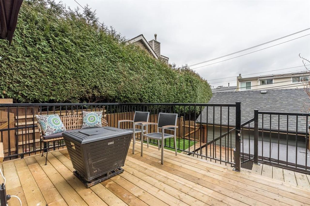 deck at 269 E 4th Avenue, Lower Lonsdale, North Vancouver deck at 269 E 4th Avenue, Lower Lonsdale, North Vancouver