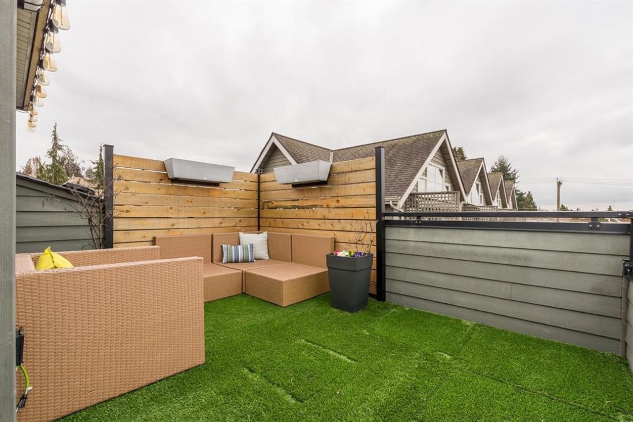 roof-deck at 269 E 4th Avenue, Lower Lonsdale, North Vancouver roof-deck at 269 E 4th Avenue, Lower Lonsdale, North Vancouver