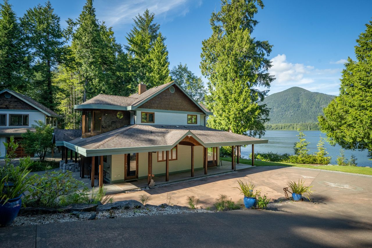 j_kelsey_20210616_0210-2 at 950 Campbell Street j_kelsey_20210616_0210-2 at 950 Campbell Street