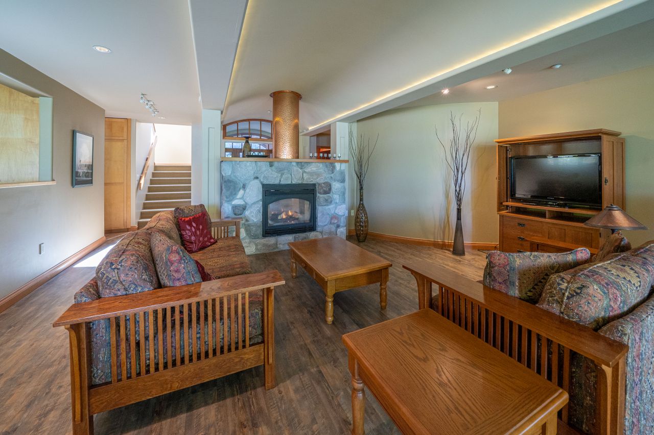 j_kelsey_20210616_1980 at 950 Campbell Street j_kelsey_20210616_1980 at 950 Campbell Street