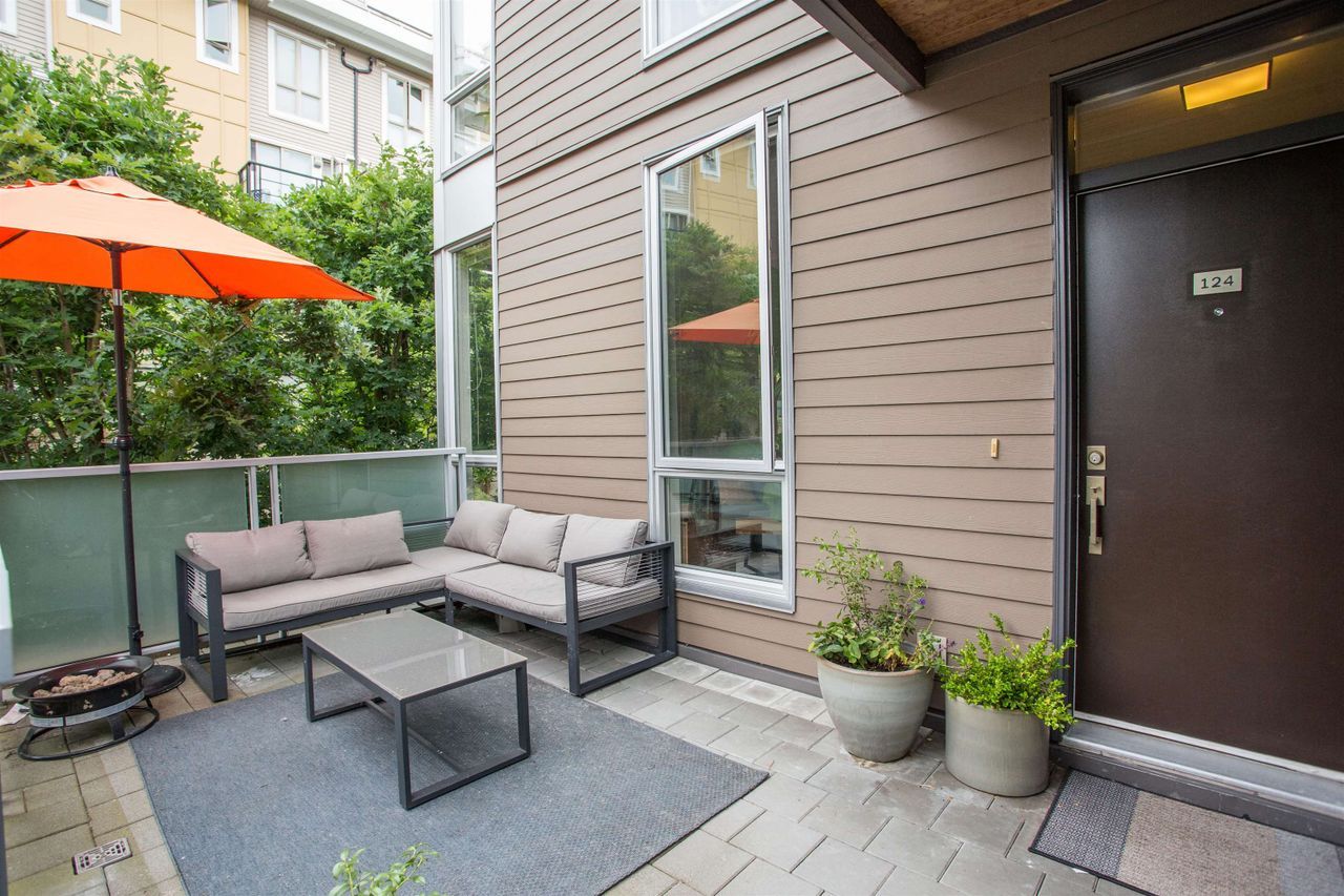 735-w-15th-street-mosquito-creek-north-vancouver-02 at 124 - 735 W 15th Street, Mosquito Creek, North Vancouver 735-w-15th-street-mosquito-creek-north-vancouver-02 at 124 - 735 W 15th Street, Mosquito Creek, North Vancouver