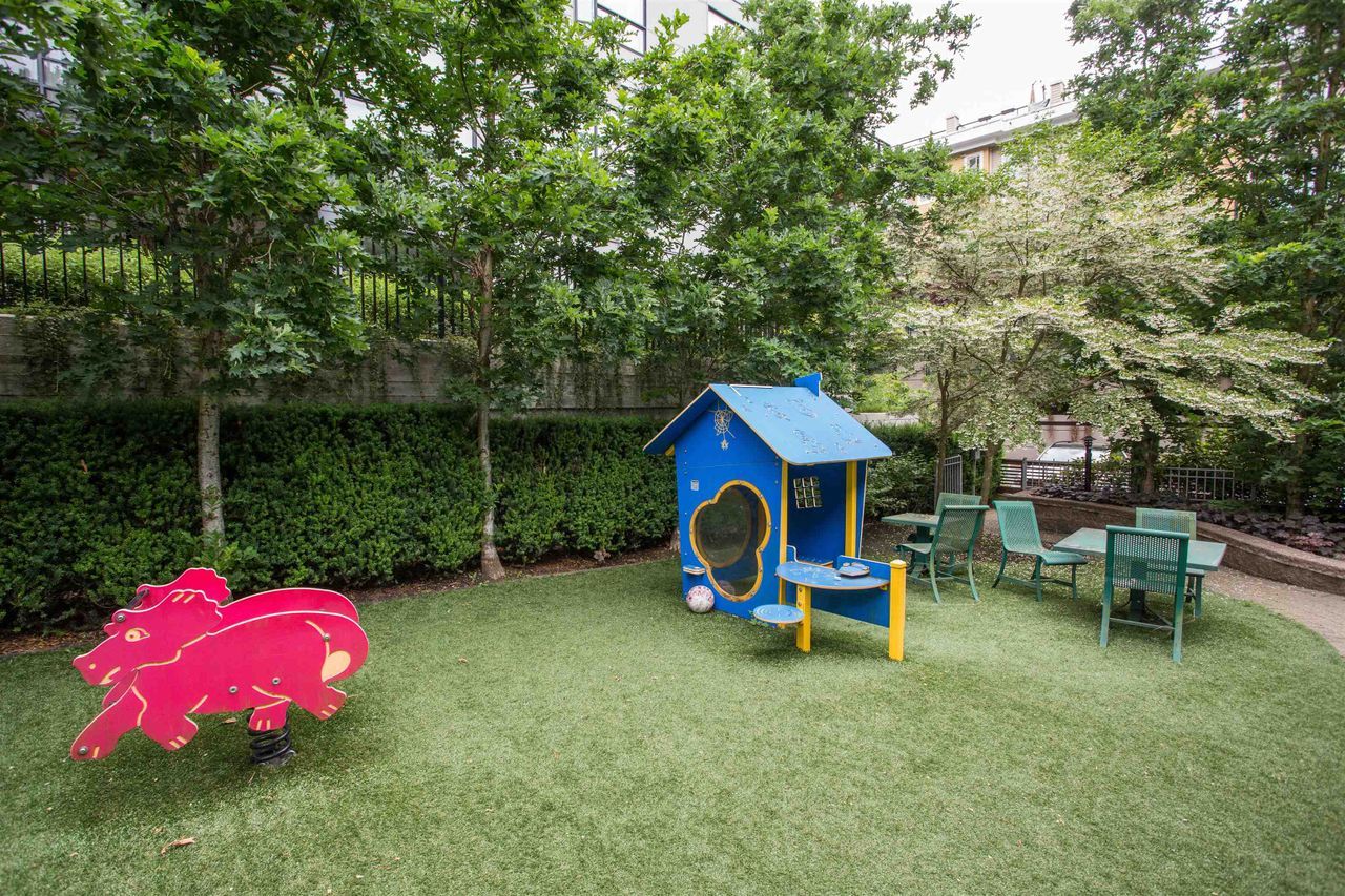 735-w-15th-street-mosquito-creek-north-vancouver-20 at 124 - 735 W 15th Street, Mosquito Creek, North Vancouver 735-w-15th-street-mosquito-creek-north-vancouver-20 at 124 - 735 W 15th Street, Mosquito Creek, North Vancouver