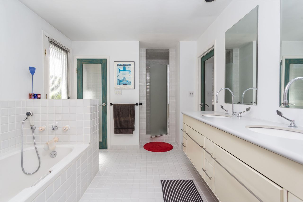 3262-w-21st-avenue-dunbar-vancouver-west-17 at 3262 W 21st Avenue, Dunbar, Vancouver West 3262-w-21st-avenue-dunbar-vancouver-west-17 at 3262 W 21st Avenue, Dunbar, Vancouver West