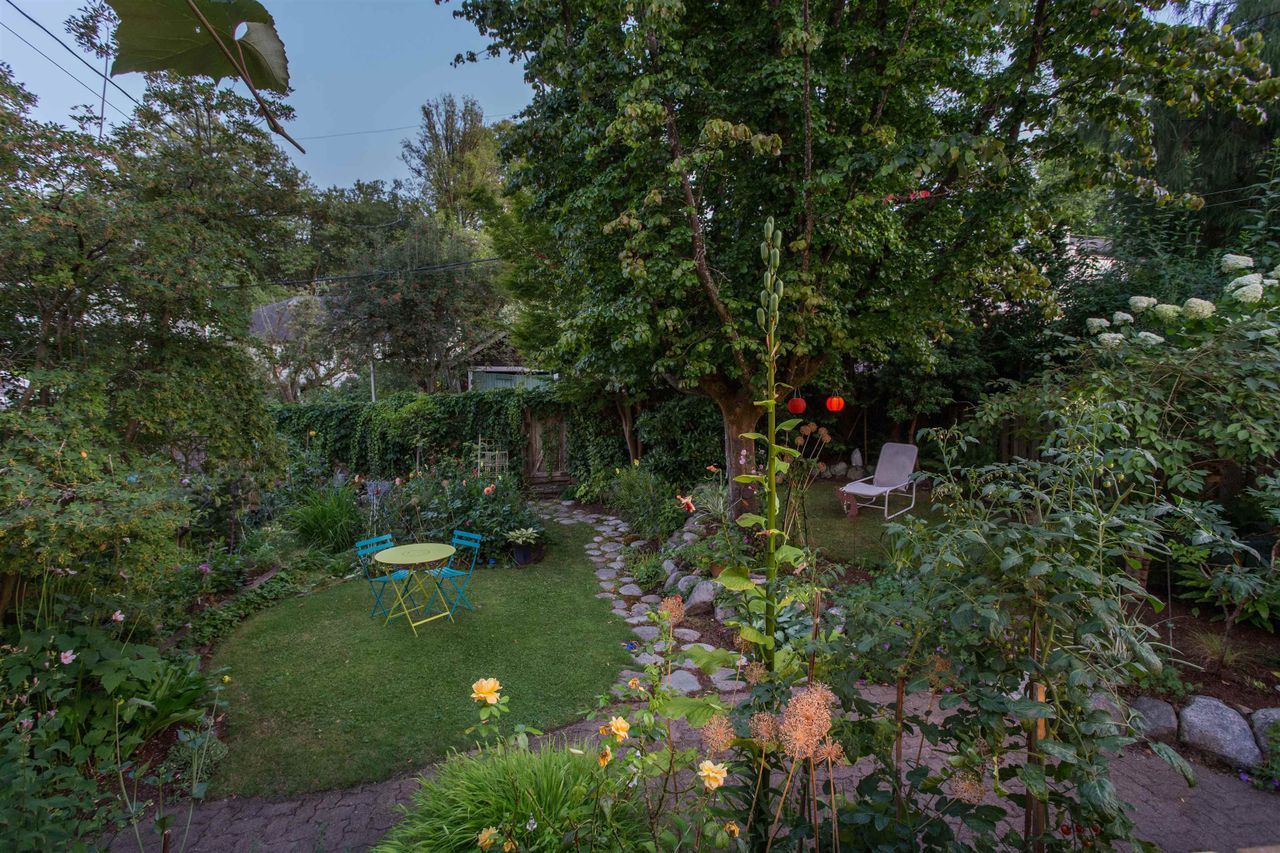 3262-w-21st-avenue-dunbar-vancouver-west-34 at 3262 W 21st Avenue, Dunbar, Vancouver West 3262-w-21st-avenue-dunbar-vancouver-west-34 at 3262 W 21st Avenue, Dunbar, Vancouver West