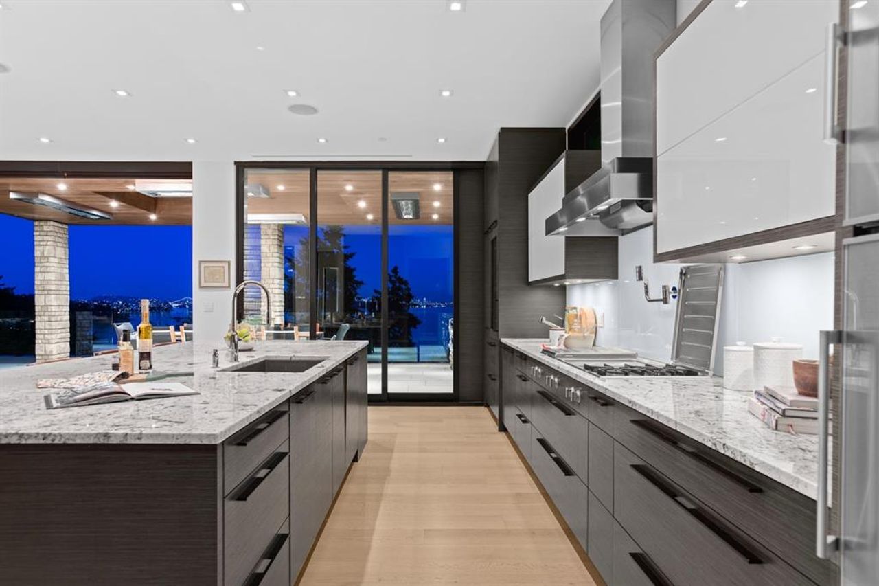 262721063-11 at 3598 Creery Avenue, West Bay, West Vancouver 262721063-11 at 3598 Creery Avenue, West Bay, West Vancouver