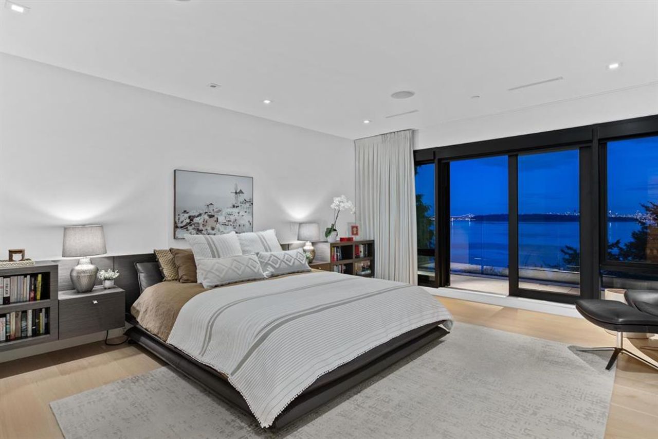 262721063-15 at 3598 Creery Avenue, West Bay, West Vancouver 262721063-15 at 3598 Creery Avenue, West Bay, West Vancouver