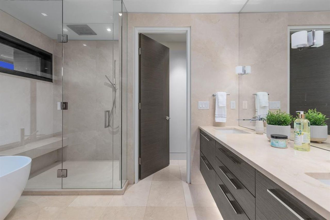 262721063-17 at 3598 Creery Avenue, West Bay, West Vancouver 262721063-17 at 3598 Creery Avenue, West Bay, West Vancouver