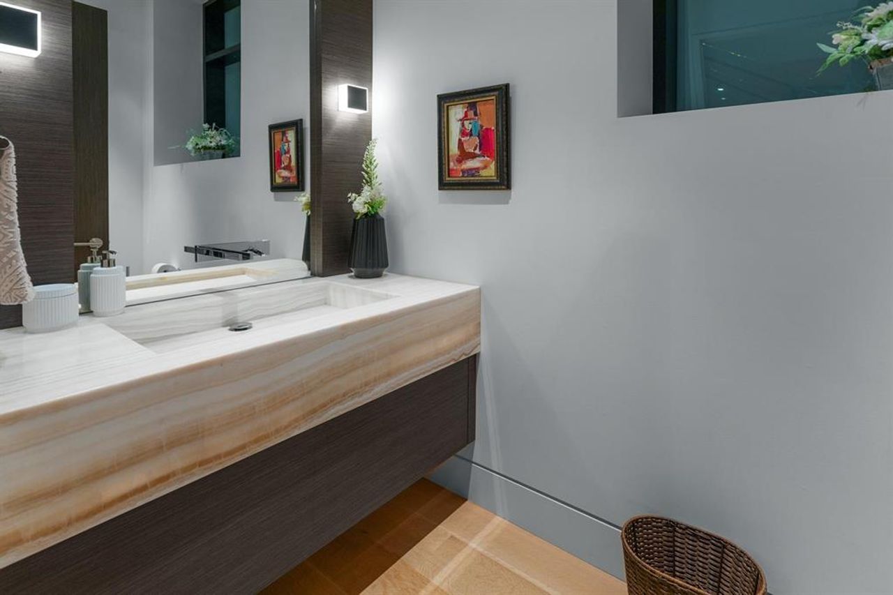 262721063-33 at 3598 Creery Avenue, West Bay, West Vancouver 262721063-33 at 3598 Creery Avenue, West Bay, West Vancouver