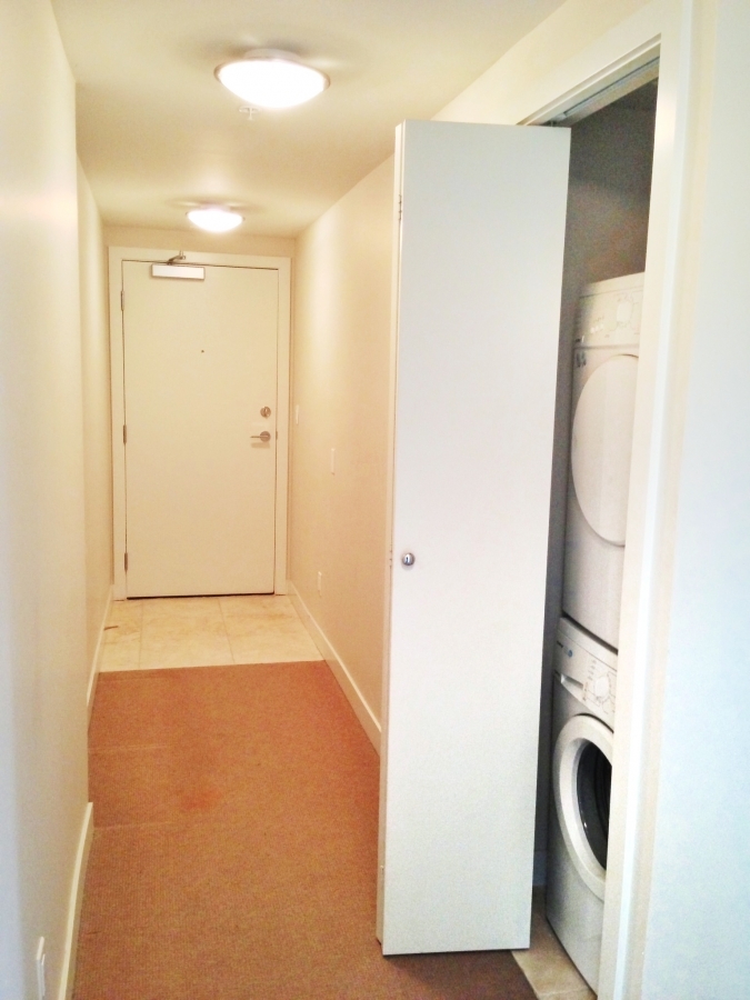 Front entry/in-suite laundry at 519 - 1133 Homer, Yaletown, Vancouver West Front entry/in-suite laundry at 519 - 1133 Homer, Yaletown, Vancouver West