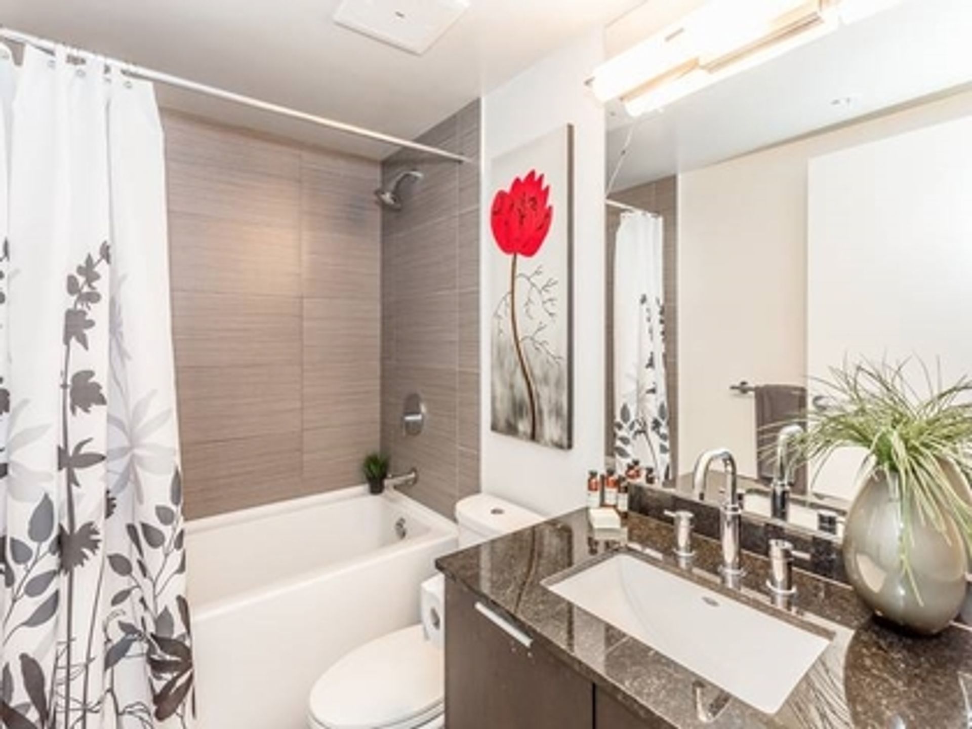 image-262024635-6-1 at 704 - 445 W 2nd Avenue, False Creek, Vancouver West image-262024635-6-1 at 704 - 445 W 2nd Avenue, False Creek, Vancouver West