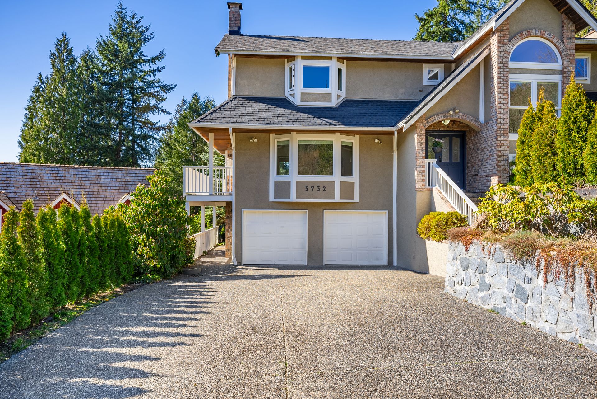 5732 Westport Court Ext front garage at 5732 Westport Court, Eagle Harbour, West Vancouver 5732 Westport Court Ext front garage at 5732 Westport Court, Eagle Harbour, West Vancouver