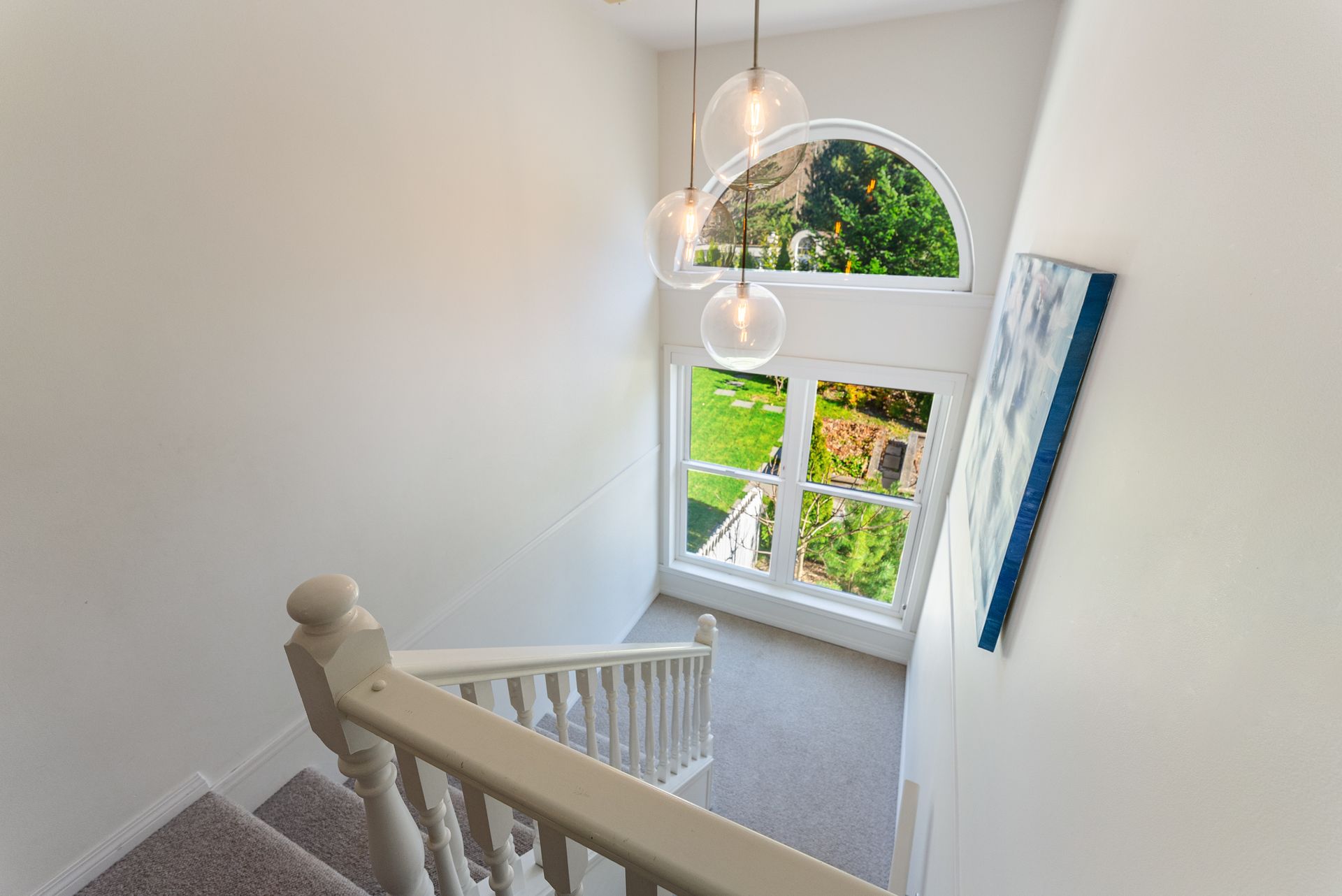 5732 Westport Court stairwell at 5732 Westport Court, Eagle Harbour, West Vancouver 5732 Westport Court stairwell at 5732 Westport Court, Eagle Harbour, West Vancouver