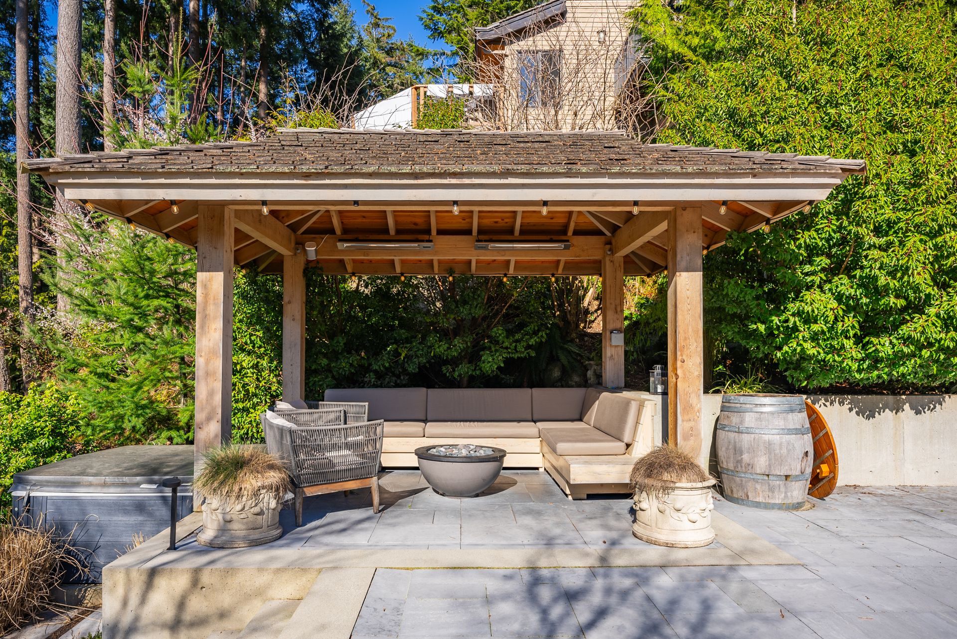 5732 Westport Court gazebo at 5732 Westport Court, Eagle Harbour, West Vancouver 5732 Westport Court gazebo at 5732 Westport Court, Eagle Harbour, West Vancouver