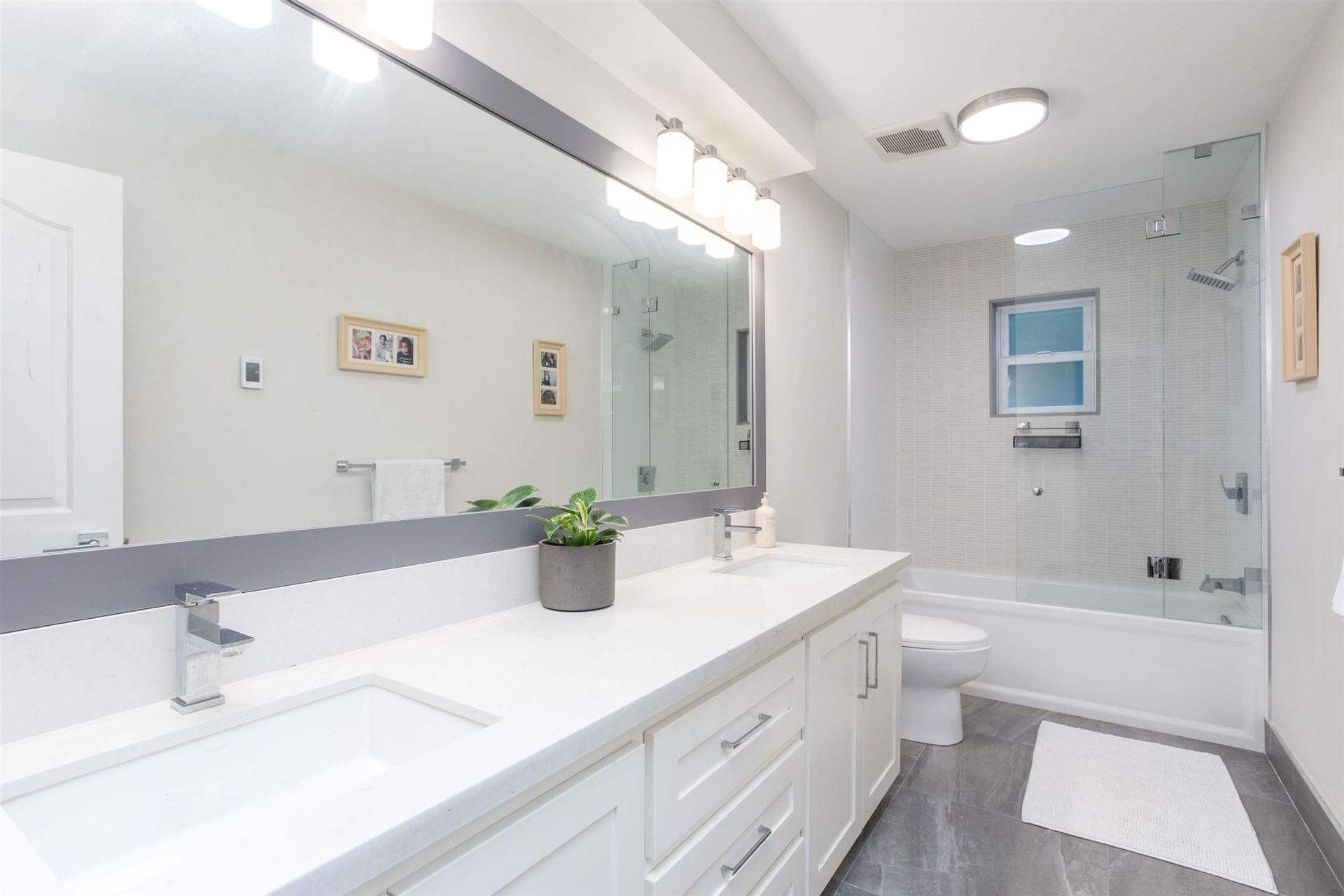 5732-westport-court-eagle-harbour-west-vancouver-22 at 5732 Westport Court, Eagle Harbour, West Vancouver 5732-westport-court-eagle-harbour-west-vancouver-22 at 5732 Westport Court, Eagle Harbour, West Vancouver