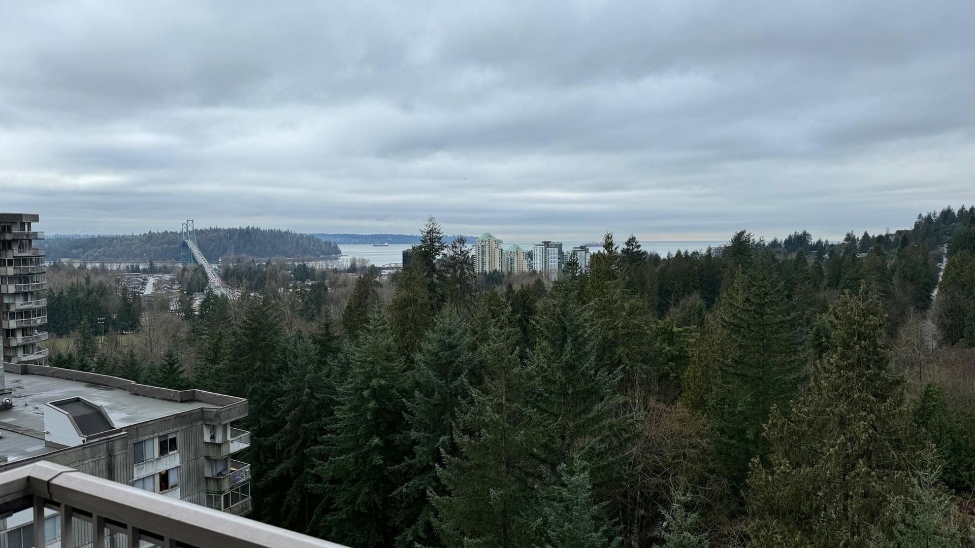 2016-fullerton-avenue-pemberton-nv-north-vancouver-05 at 1802 - 2016 Fullerton Avenue, Pemberton NV, North Vancouver 2016-fullerton-avenue-pemberton-nv-north-vancouver-05 at 1802 - 2016 Fullerton Avenue, Pemberton NV, North Vancouver