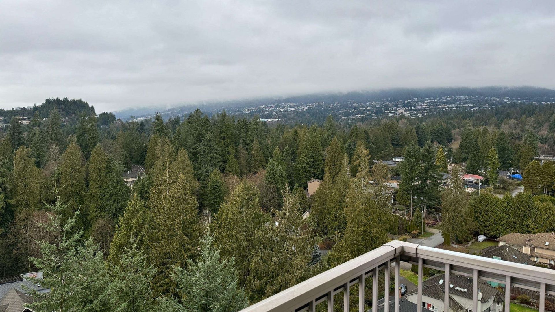 2016-fullerton-avenue-pemberton-nv-north-vancouver-07 at 1802 - 2016 Fullerton Avenue, Pemberton NV, North Vancouver 2016-fullerton-avenue-pemberton-nv-north-vancouver-07 at 1802 - 2016 Fullerton Avenue, Pemberton NV, North Vancouver