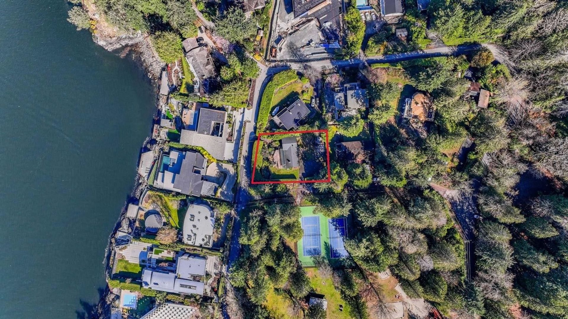 7195-rockland-wynd-whytecliff-west-vancouver-03 at 7195 Rockland Wynd, Whytecliff, West Vancouver 7195-rockland-wynd-whytecliff-west-vancouver-03 at 7195 Rockland Wynd, Whytecliff, West Vancouver
