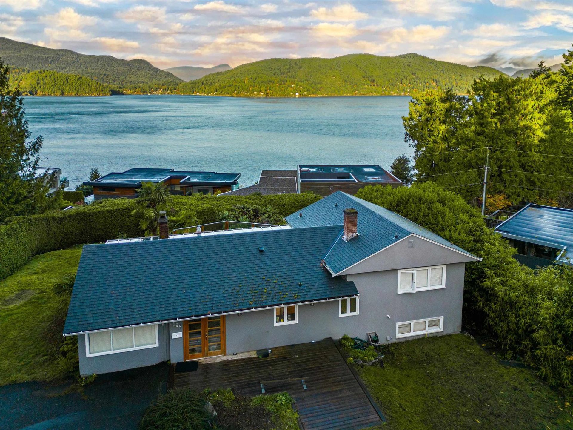7195-rockland-wynd-whytecliff-west-vancouver-22 at 7195 Rockland Wynd, Whytecliff, West Vancouver 7195-rockland-wynd-whytecliff-west-vancouver-22 at 7195 Rockland Wynd, Whytecliff, West Vancouver