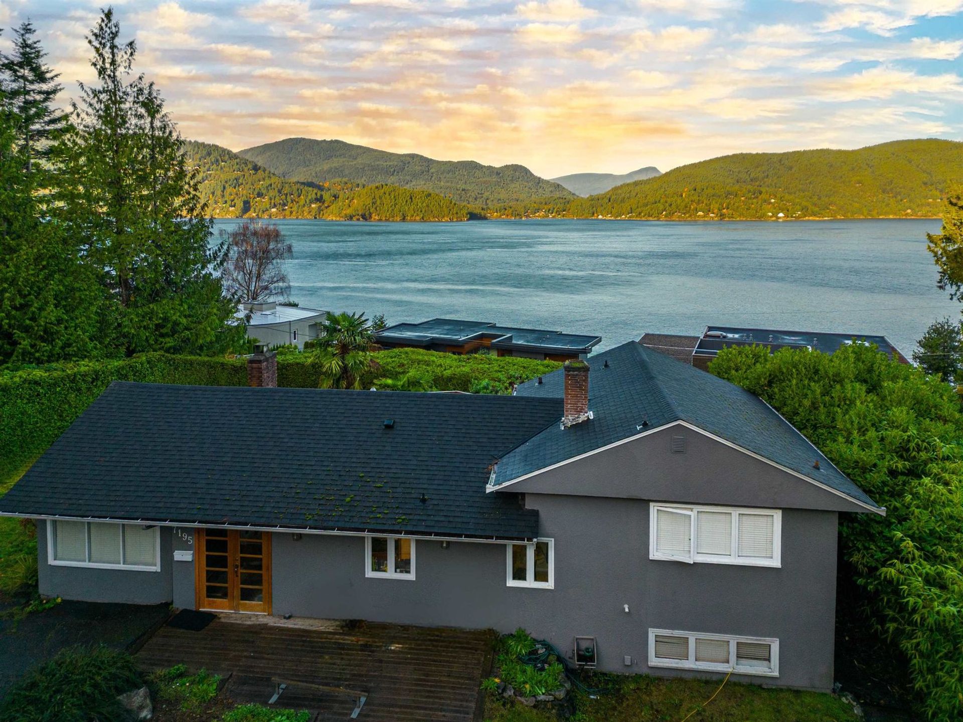 7195-rockland-wynd-whytecliff-west-vancouver-23 at 7195 Rockland Wynd, Whytecliff, West Vancouver 7195-rockland-wynd-whytecliff-west-vancouver-23 at 7195 Rockland Wynd, Whytecliff, West Vancouver