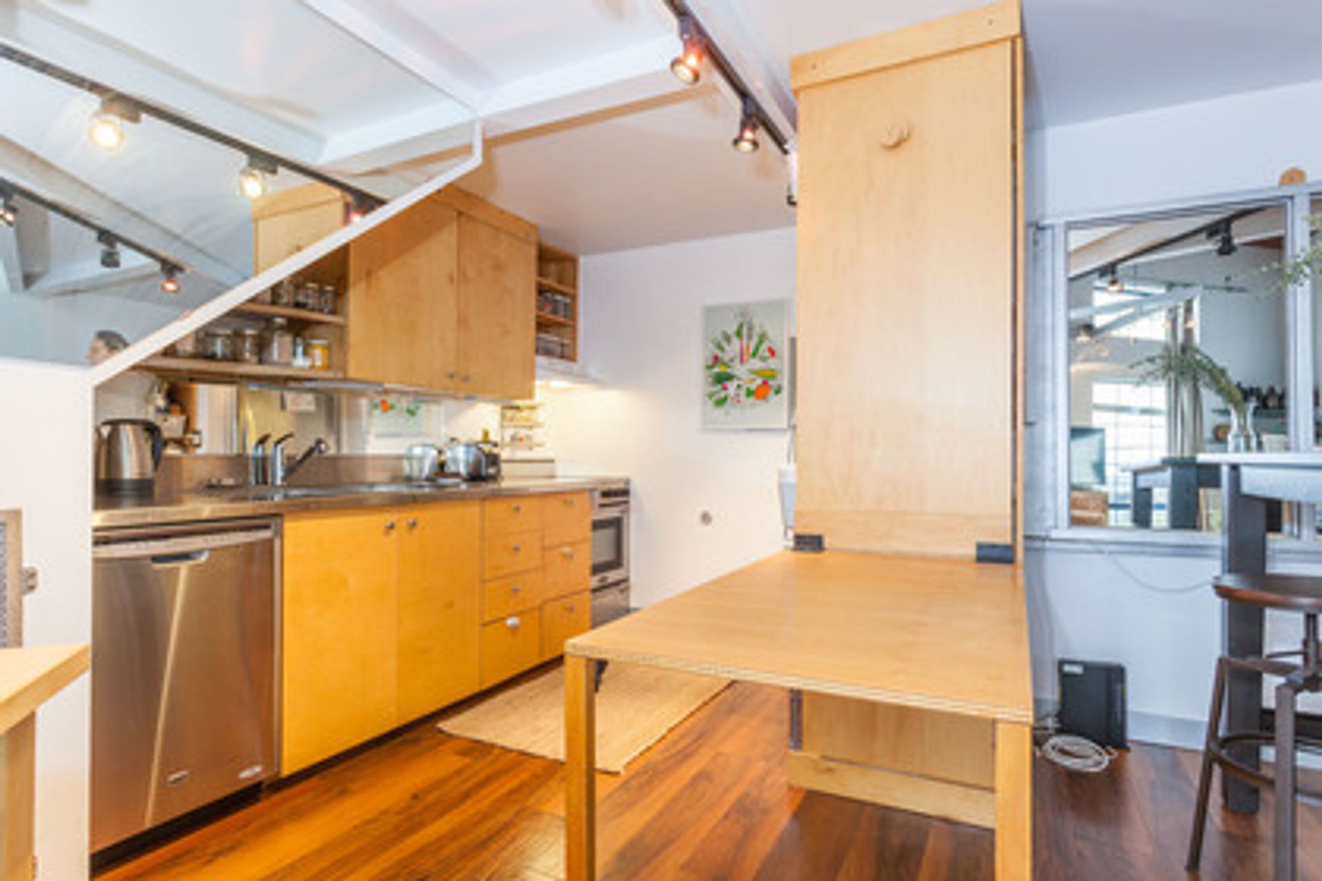 kitchen-table at 431 - 350 E 2nd Avenue, Mount Pleasant VE, Vancouver East kitchen-table at 431 - 350 E 2nd Avenue, Mount Pleasant VE, Vancouver East