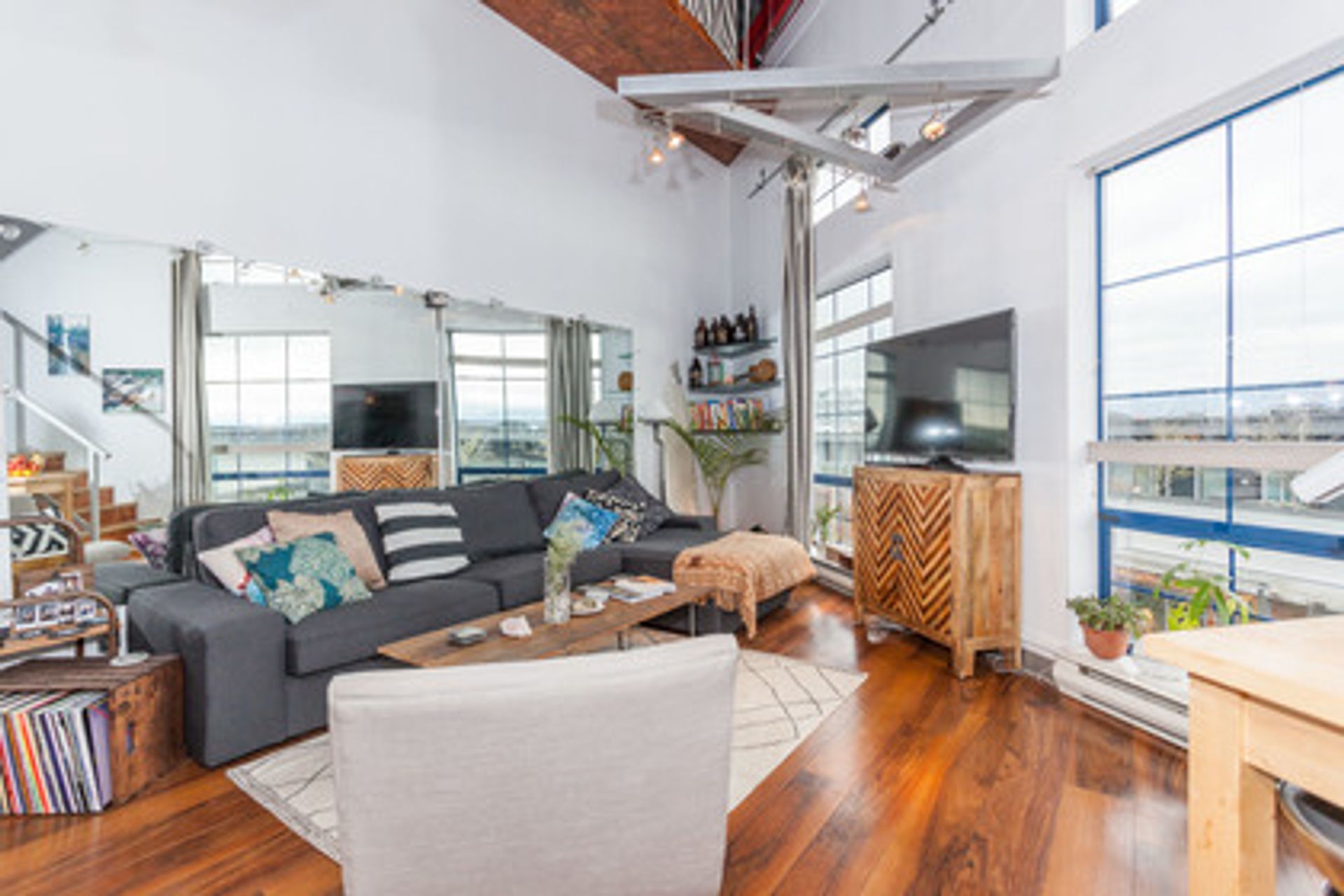 livingrm1jpg at 431 - 350 E 2nd Avenue, Mount Pleasant VE, Vancouver East livingrm1jpg at 431 - 350 E 2nd Avenue, Mount Pleasant VE, Vancouver East