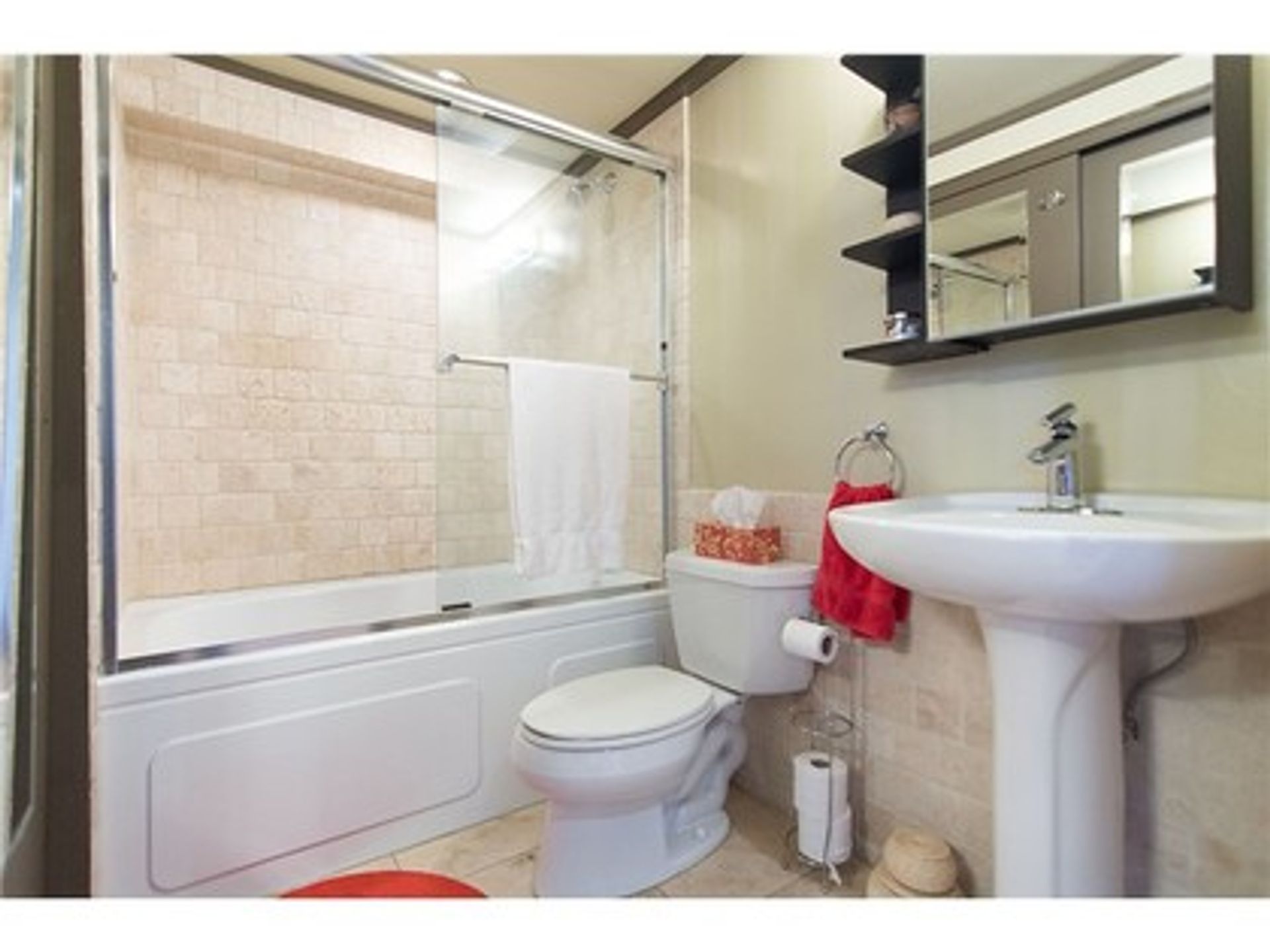 image-261131032-15-1 at 401 - 138 West 6th Avenue, Mount Pleasant VW, Vancouver West image-261131032-15-1 at 401 - 138 West 6th Avenue, Mount Pleasant VW, Vancouver West