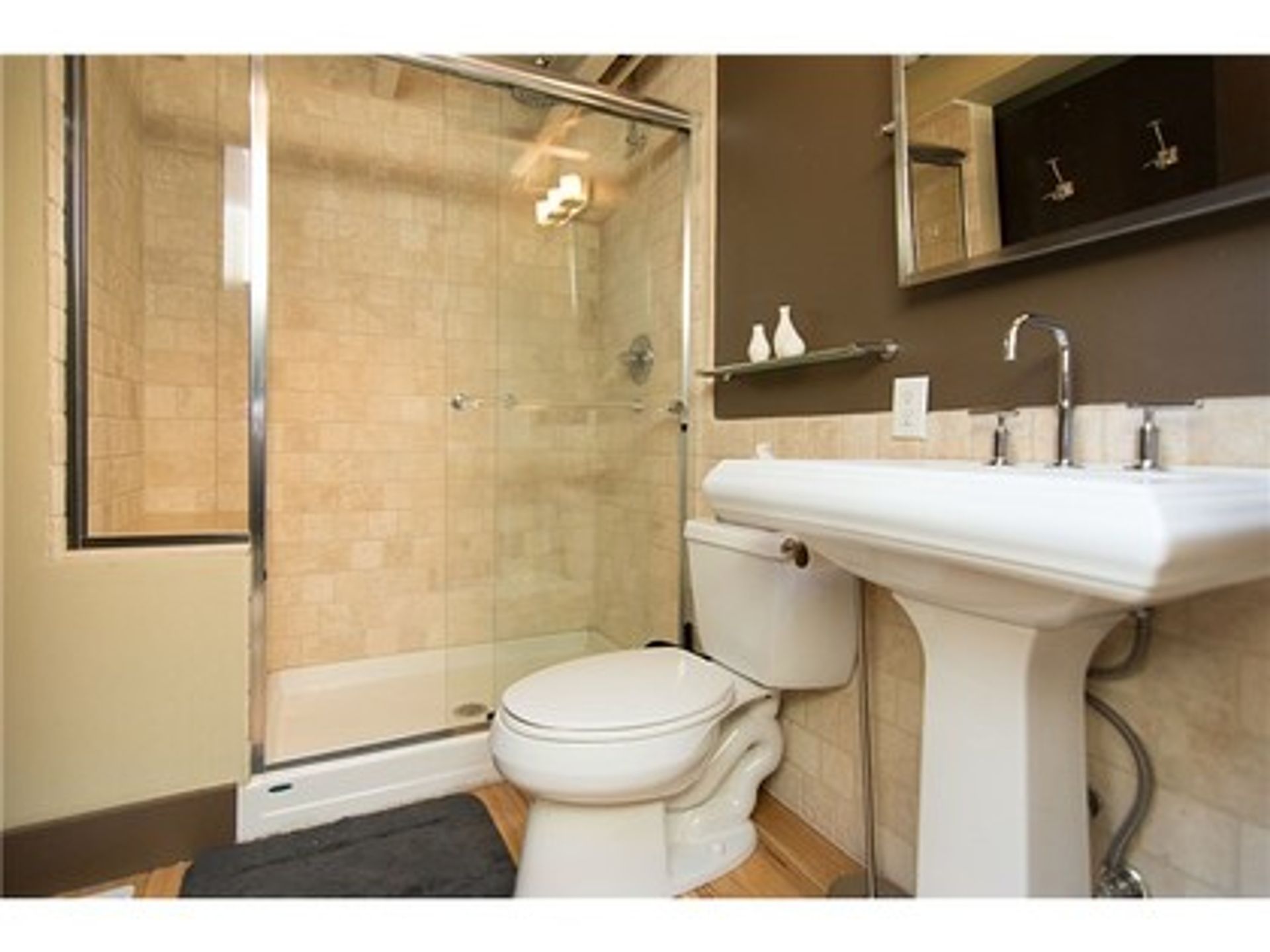 image-261131032-16-1 at 401 - 138 West 6th Avenue, Mount Pleasant VW, Vancouver West image-261131032-16-1 at 401 - 138 West 6th Avenue, Mount Pleasant VW, Vancouver West