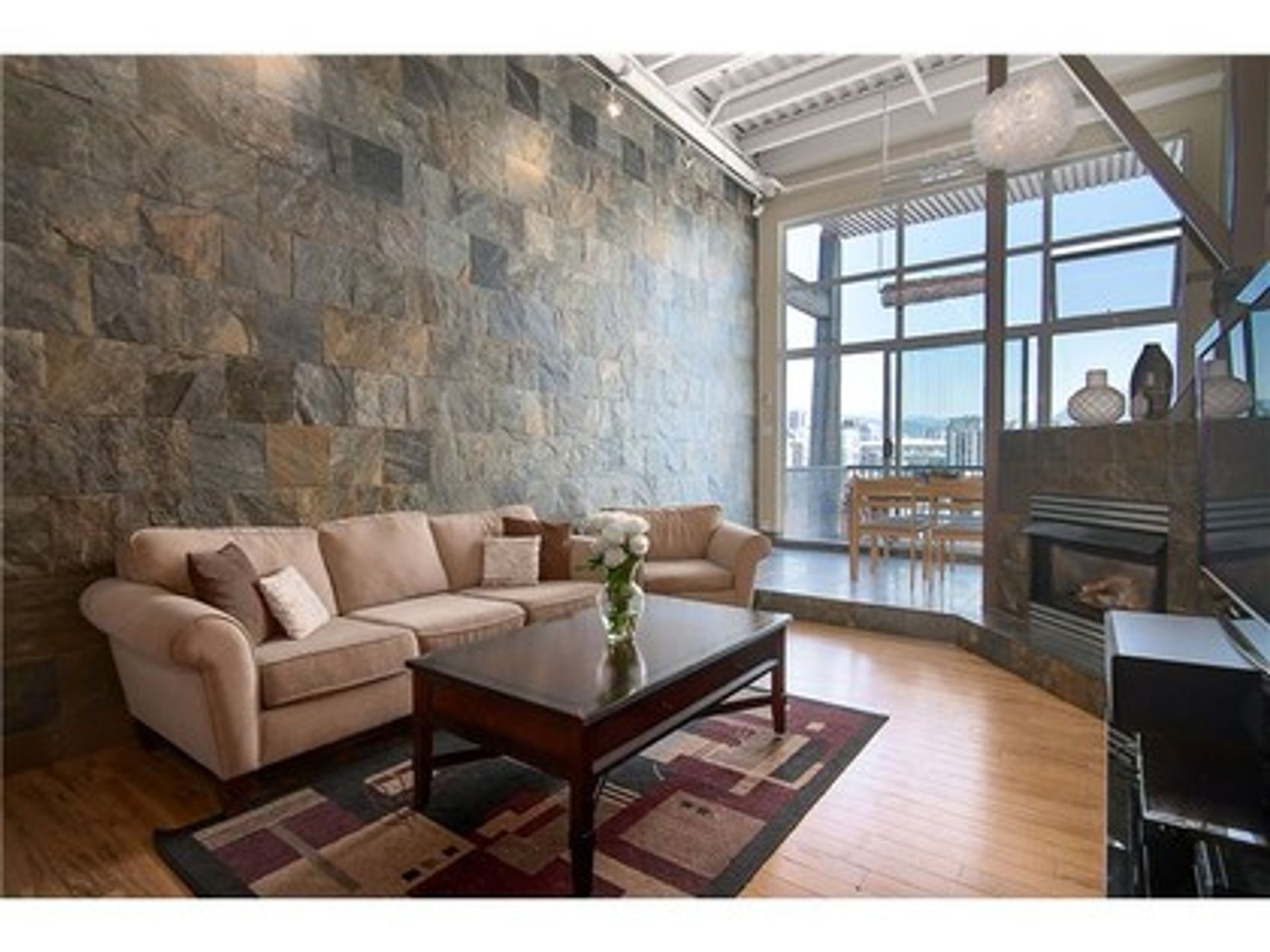 image-261131032-3-1 at 401 - 138 West 6th Avenue, Mount Pleasant VW, Vancouver West image-261131032-3-1 at 401 - 138 West 6th Avenue, Mount Pleasant VW, Vancouver West